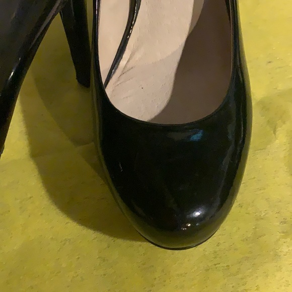 Michael Kors Black Patent Heels - Picture 4 of 5